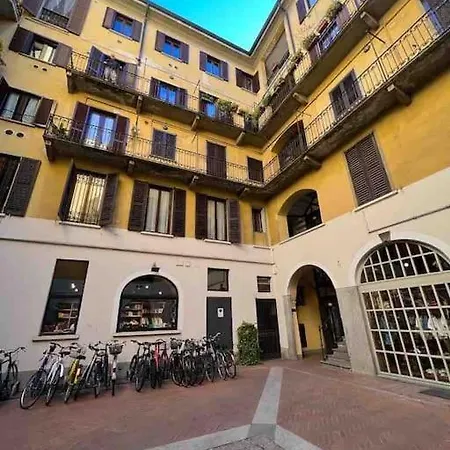 La Casa Alle Colonne - Navigliapartments Milan Exterior photo